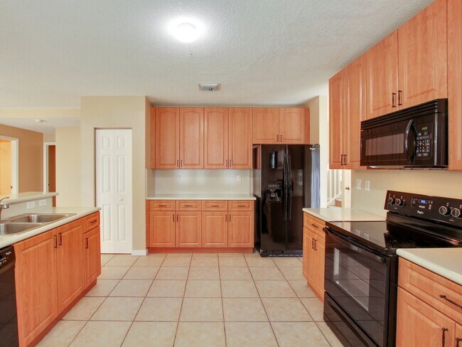 Foto del edificio - 8822 SW 209th Terrace