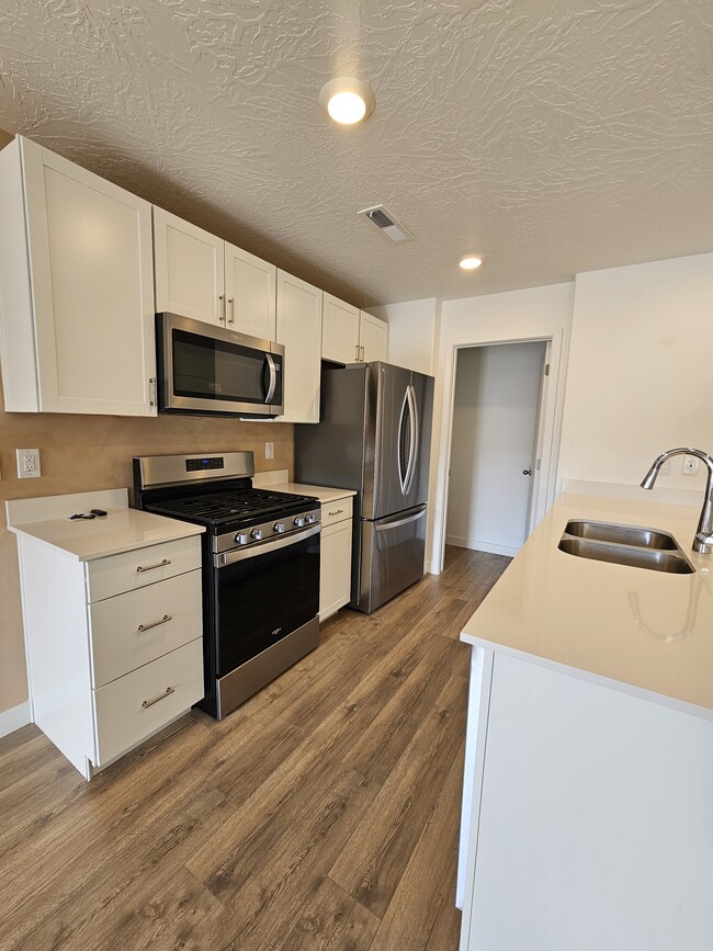 Foto del edificio - 3320 E Elkhorn Ln