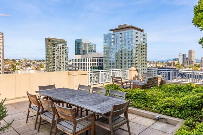 Foto del edificio - 1 bedroom in Seattle WA 98101