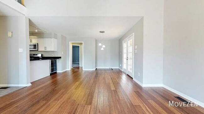 Foto del edificio - 4509 Latrobe Ct