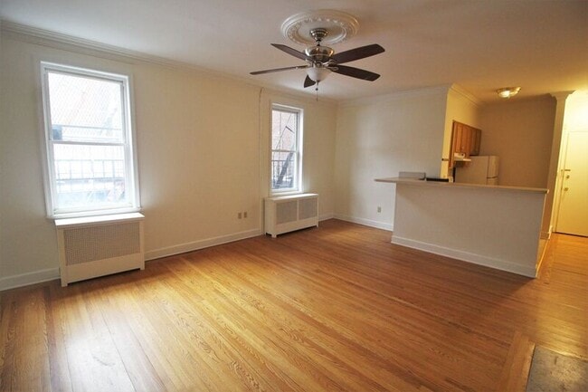 Building Photo - 1011 N Charles St