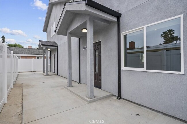 Foto del edificio - 15834 Eccles St
