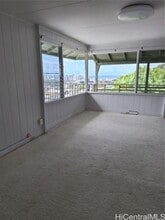 Building Photo - 819 Puunani Pl