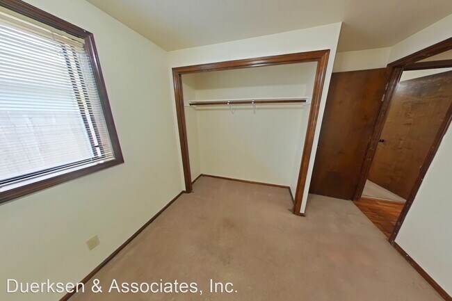 Building Photo - 3 br, 2 bath House - 3681 NW Tyler Pl