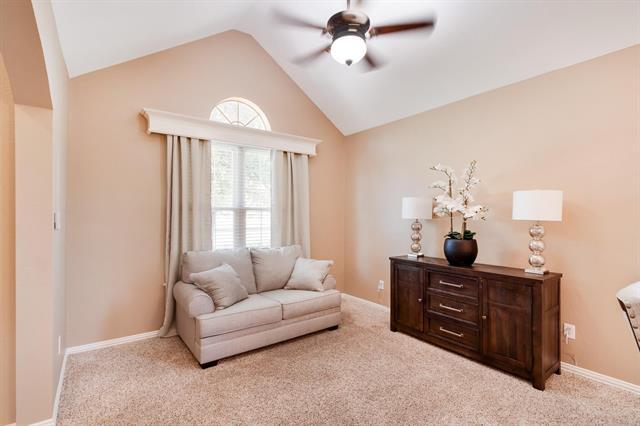 Foto del edificio - 4716 Stockwood Dr