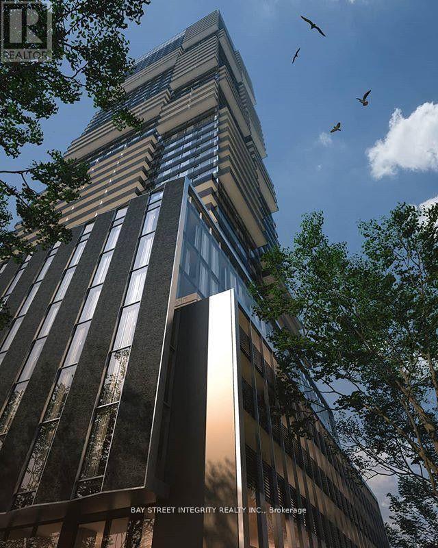 Building Photo - 55 Charles St E