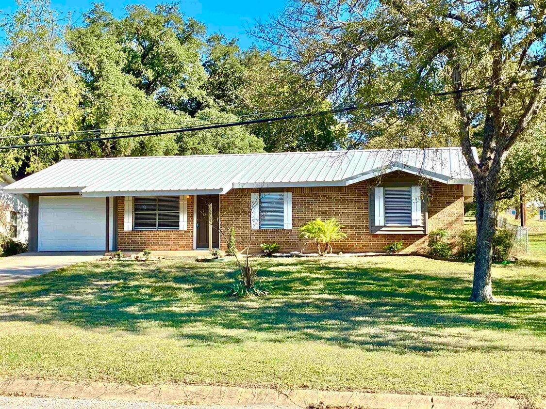 Foto principal - 901 Avenue E