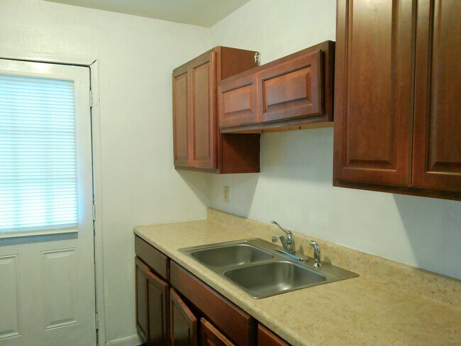 Foto del edificio - 4326 Vestal St