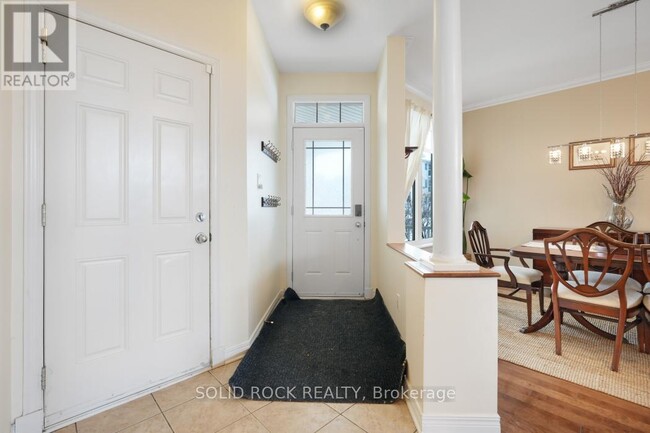 Building Photo - 801 Feather Moss Way