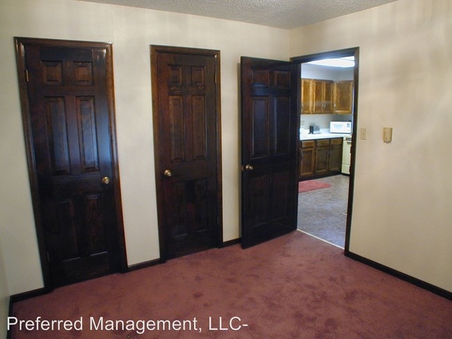Building Photo - 7600 Ridge Rd