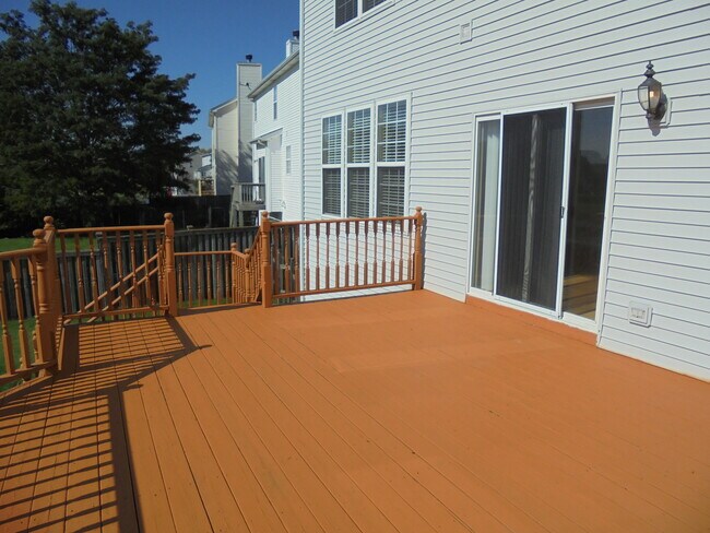 Building Photo - 4890 Highwood Ln