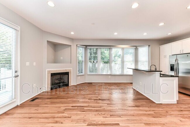 Photo - 2015 N Pollard St House