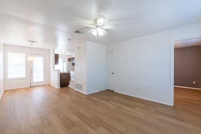 Building Photo - RENT REDUCTION & RENT SPECIAL - AVAILABLE NOW!