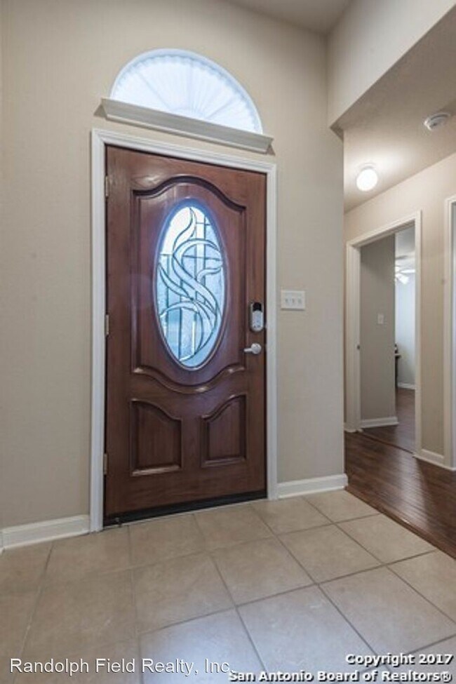 Foto del edificio - 4 br, 2 bath House - 7626 COLD MOUNTAIN
