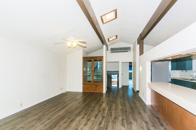 Foto del edificio - Makakilo 5 bedroom, 3 bath Pet Friendly 2 ...
