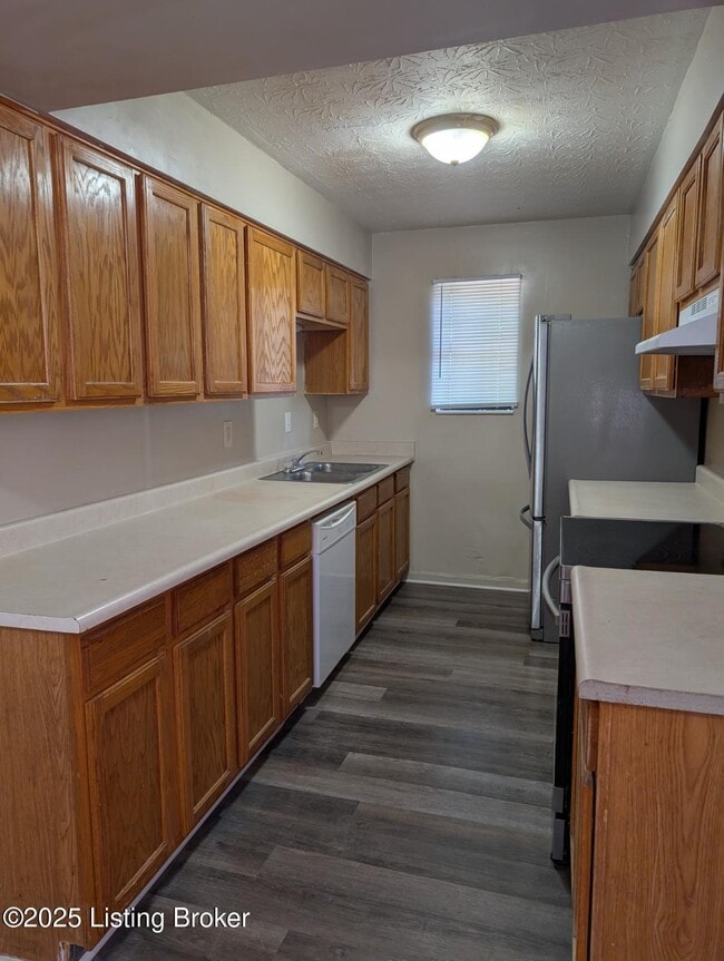 Building Photo - 3224 Springfield Dr