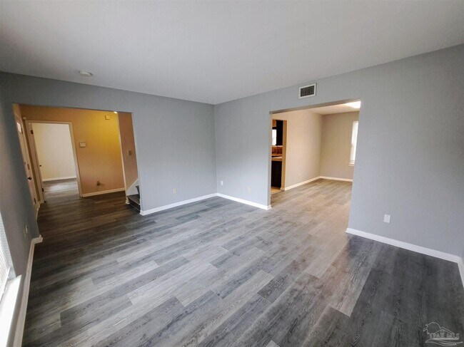 Foto del edificio - 7819 Hearthstone Cir