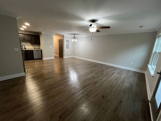 Foto del edificio - 62 Brown Estates Dr