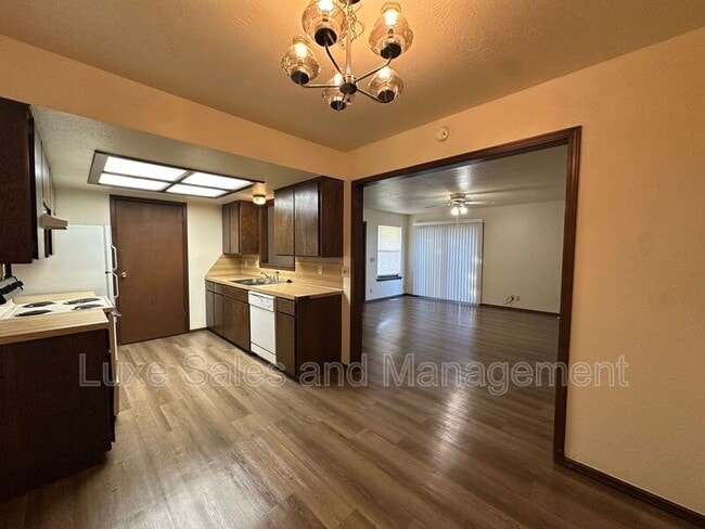 Foto del edificio - 8320 NW 7th St