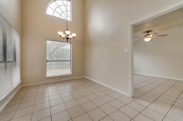 Building Photo - 6736 Phoenix Pl