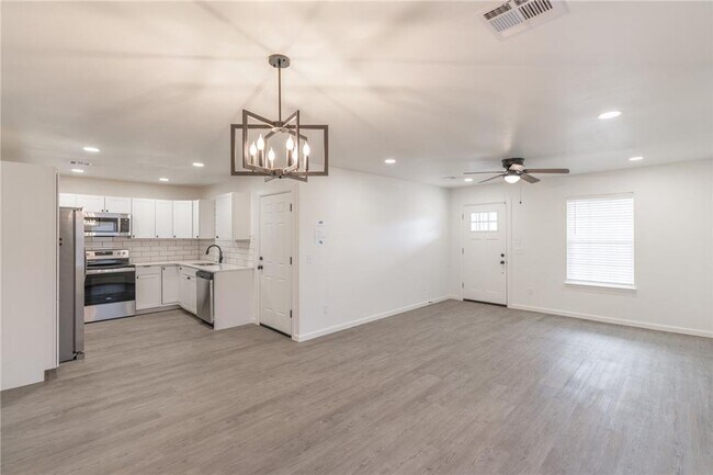 Foto del edificio - Brand New Duplex in Newcastle-Close to Casino