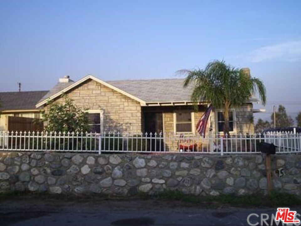Foto principal - 950 N Allen St