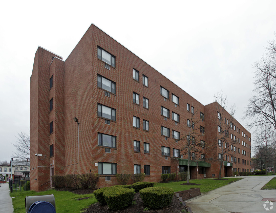 Foto principal - Nyack Plaza Apartments