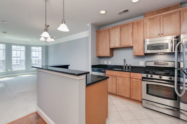 Building Photo - 1451 Belmont St NW
