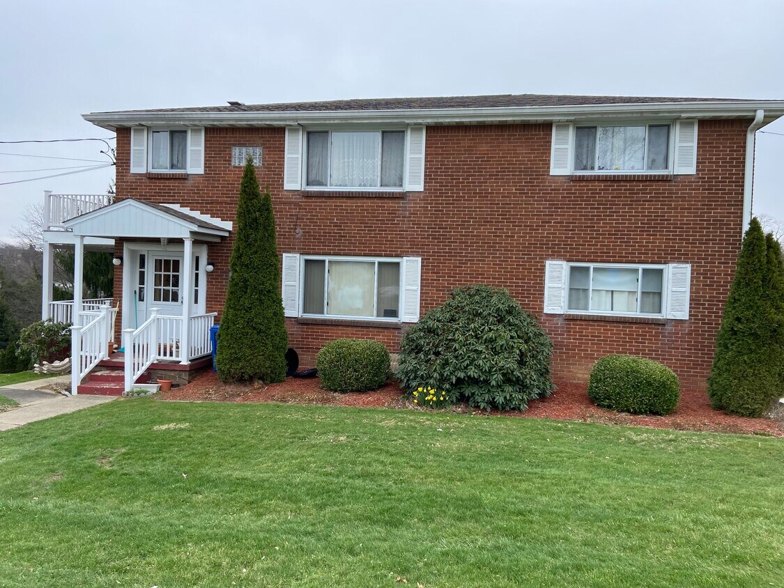 Foto principal - 11110 Glenn Dr