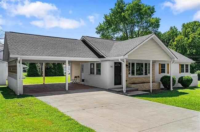 Building Photo - Earn Wealth While Leasing - Like a Homeowner - Lease to Own