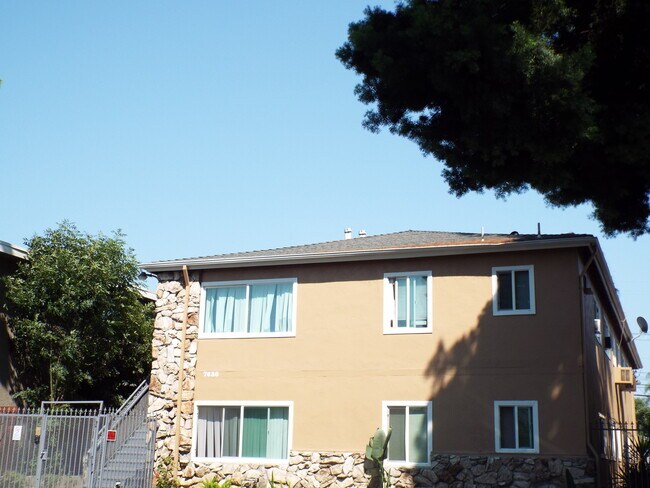 Building Photo - 7638 Milton Ave
