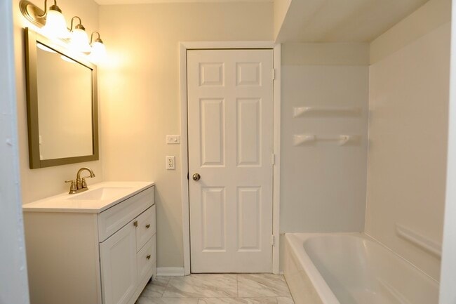 Foto del edificio - 17306 Peach Grove Ln