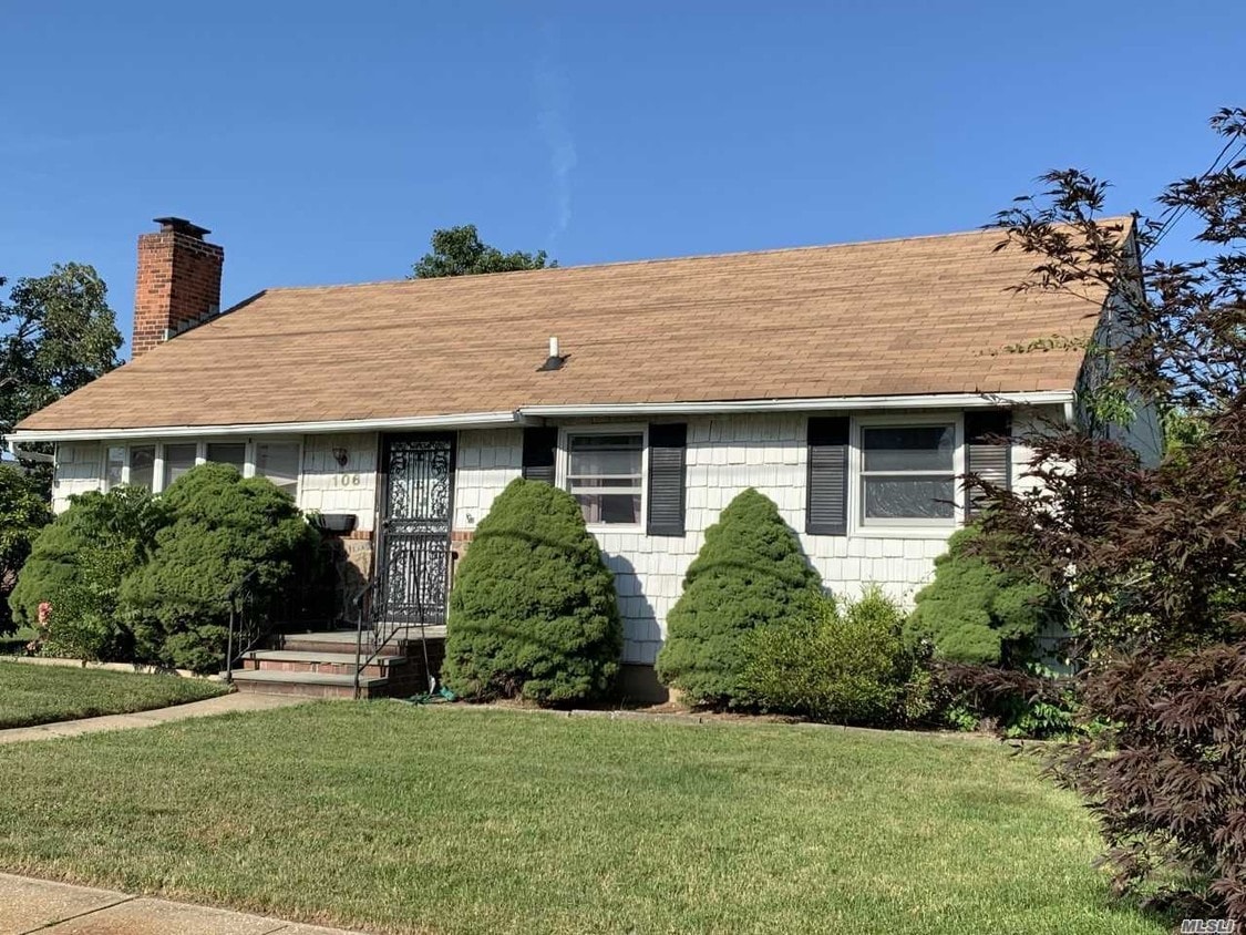 Primary Photo - 106 Myers Ave