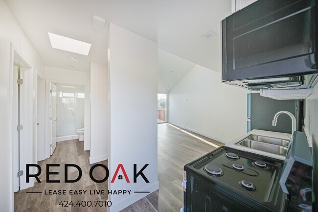 Foto del edificio - 2136 Cove Ave