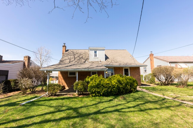 Foto del edificio - 1316 E Highland St