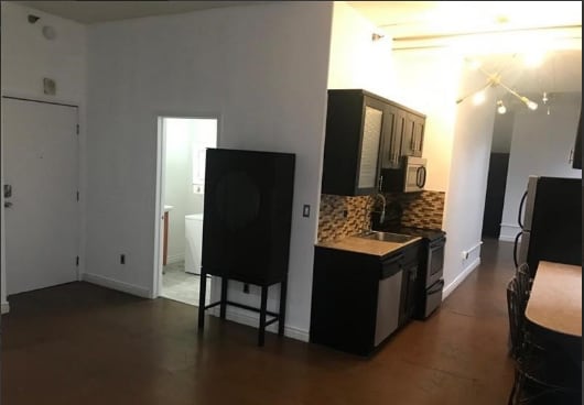 Photo - 215 W 7th St Apartment