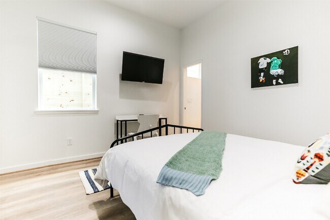 Foto del edificio - 4303 Chester St