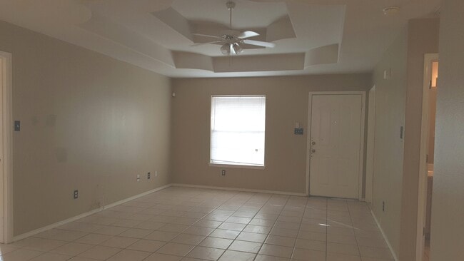 Building Photo - 2709 Fort Brown Ave
