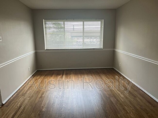 Building Photo - 9011 Olive Blvd