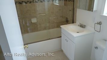 Foto del edificio - 817-829 University Ave