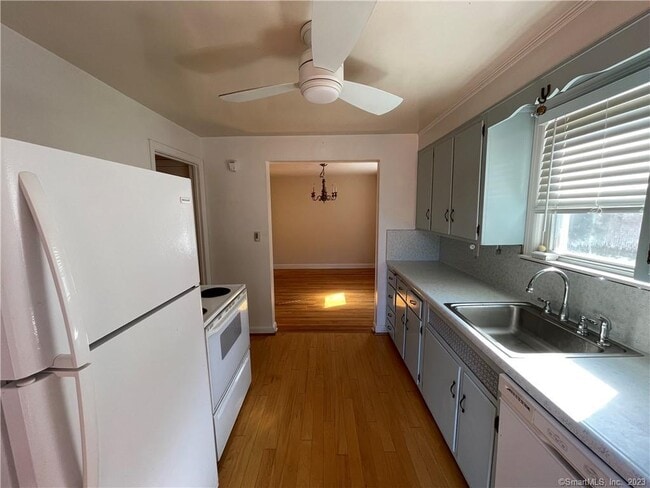 Building Photo - 42 Byram Terrace Dr