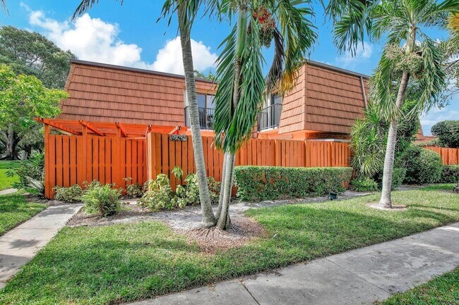 Building Photo - 9126 SW 20th Pl