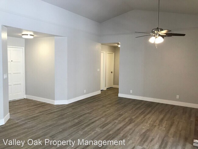 Foto del edificio - 3 br, 2 bath House - 5105 Sisk Rd