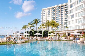 Building Photo - 1100 West Ave