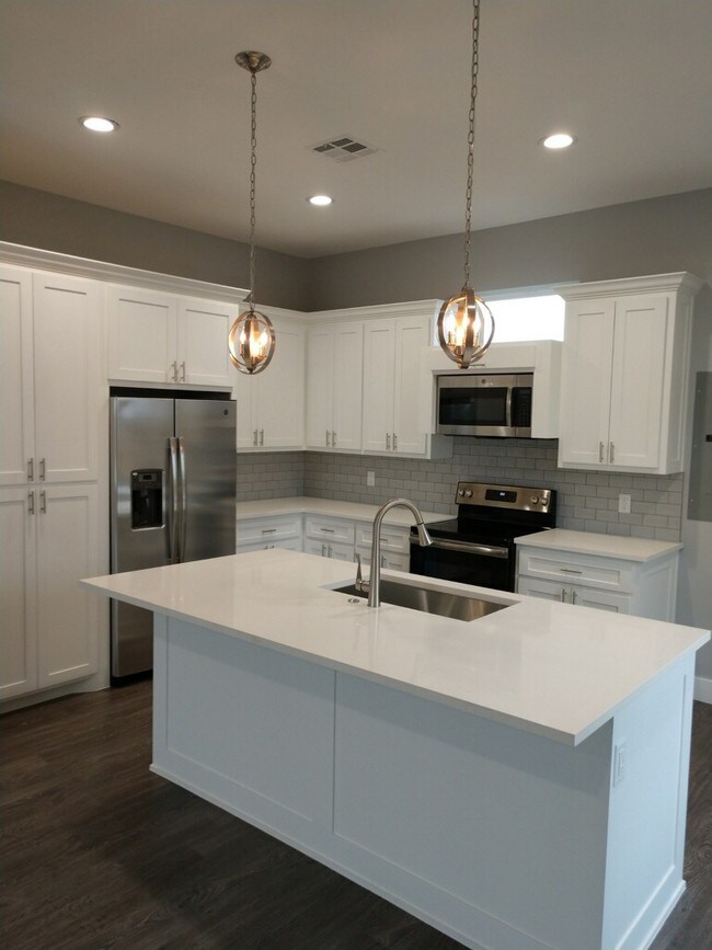 11874 Sandpiper Road, Thackerville, OK 73459 Townhome Rentals in