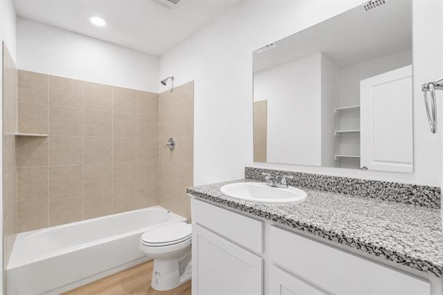 Foto del edificio - 115 Sesame Ln