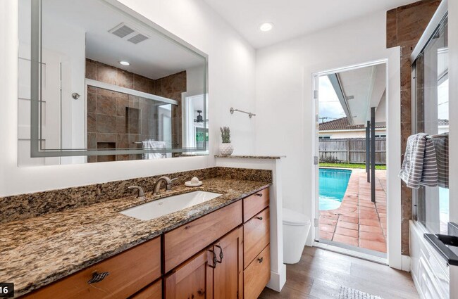 Foto del edificio - 115 St Cloud Ln