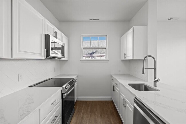 Foto del edificio - 106 E Mill St