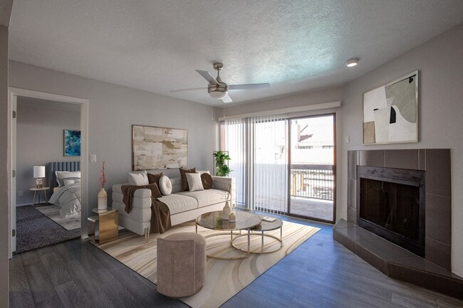 Building Photo - Grove at Tramway