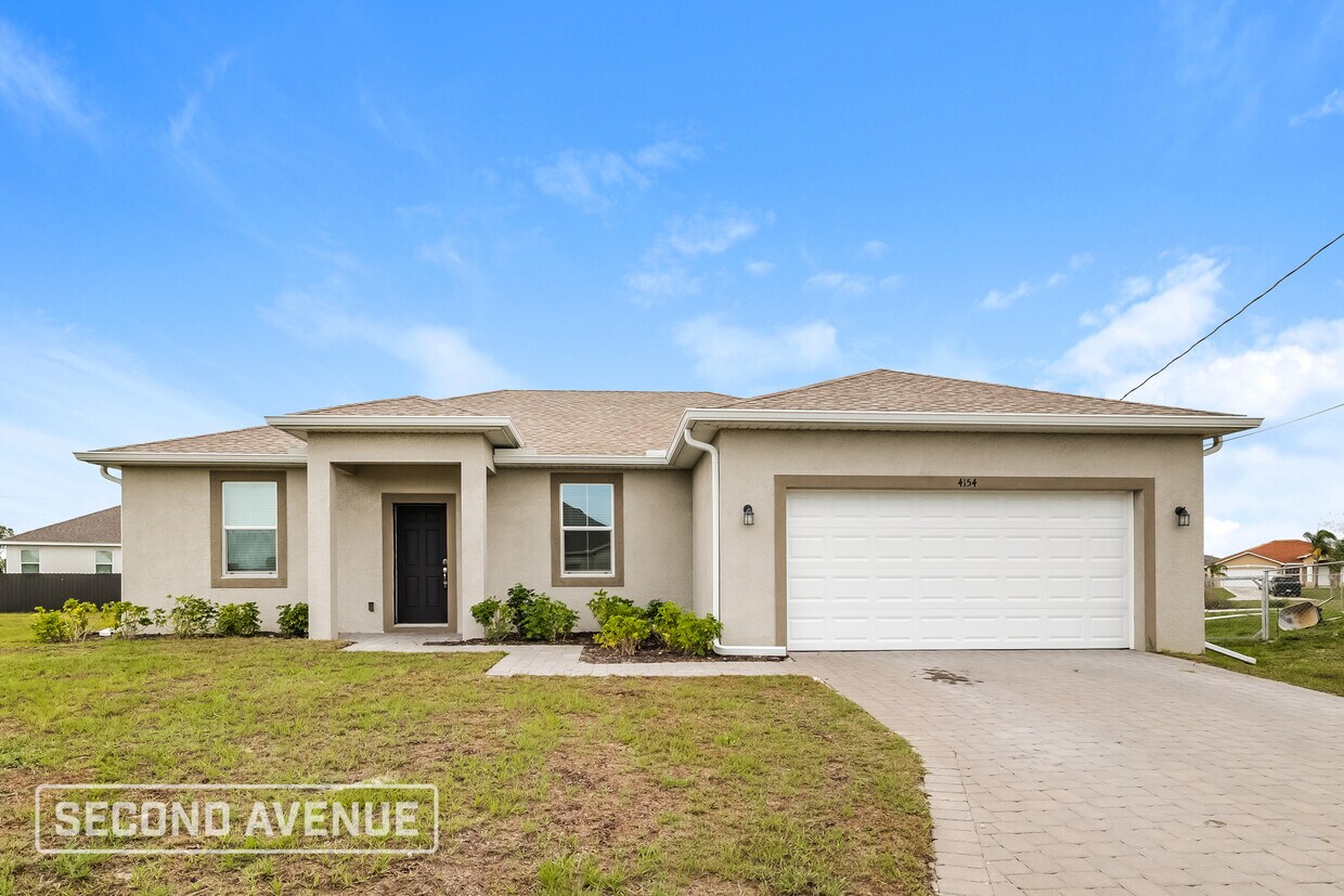 Foto principal - 4154 NE 9th Ave